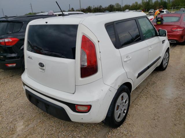 KNDJT2A59C7457404 - 2012 KIA SOUL WHITE photo 4