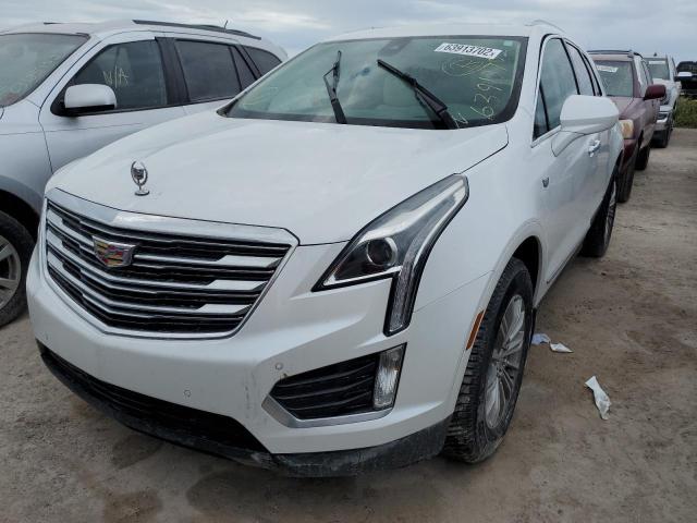 1GYKNCRS3JZ177116 - 2018 CADILLAC XT5 LUXURY WHITE photo 2