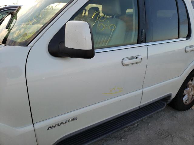 5LMEU68H63ZJ46757 - 2003 LINCOLN AVIATOR 白色 照片 9