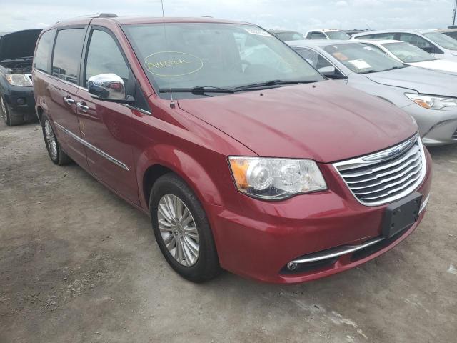 2C4RC1GG5FR534696 - 2015 CHRYSLER TOWN & COU BURGUNDY photo 1