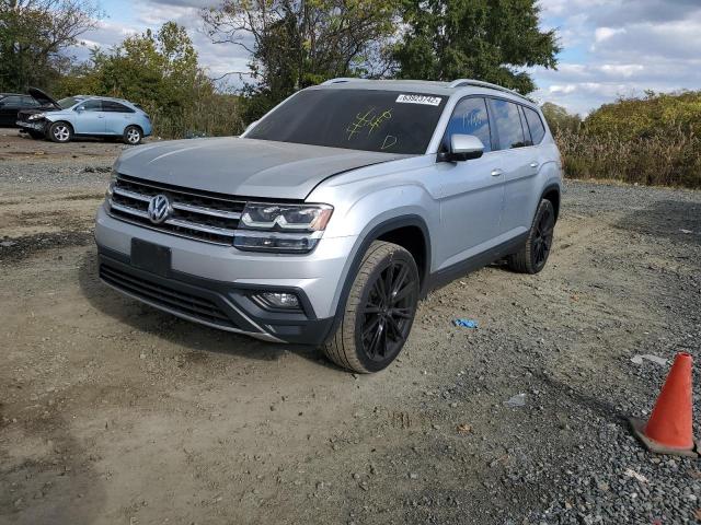 1V2KR2CAXJC510899 - 2018 VOLKSWAGEN ATLAS SE SILVER photo 2