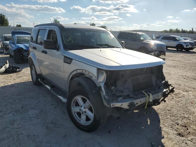 1D8GT28KX7W727047 - 2007 DODGE NITRO SXT SILVER photo 1