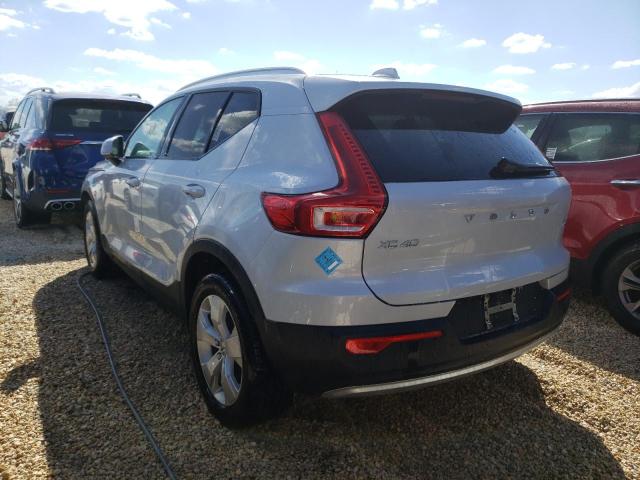 YV4162UK5M2604077 - 2021 VOLVO XC40 T5 MO GRAY photo 3