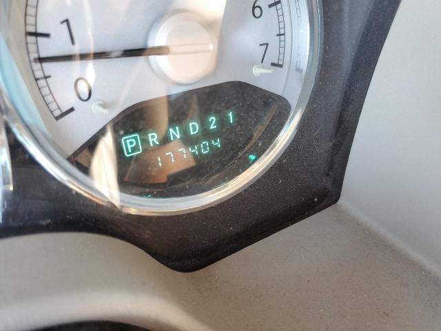 1A8HW582X8F115338 - 2008 CHRYSLER ASPEN LIMI WHITE photo 8