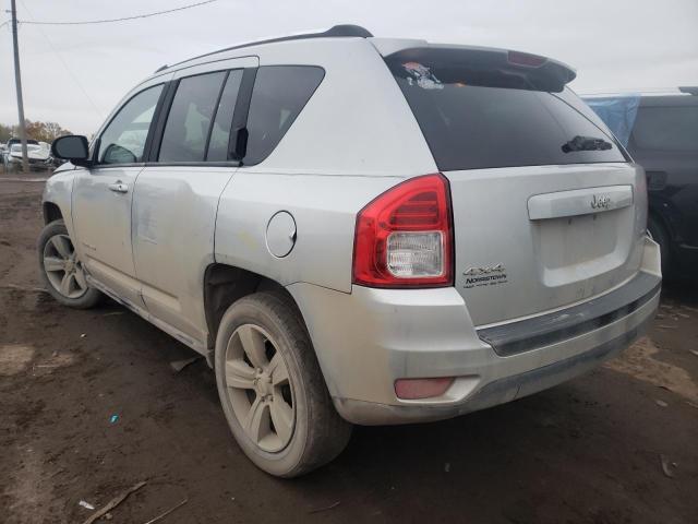 1J4NF1FB5BD259298 - 2011 JEEP COMPASS SP SILVER photo 3