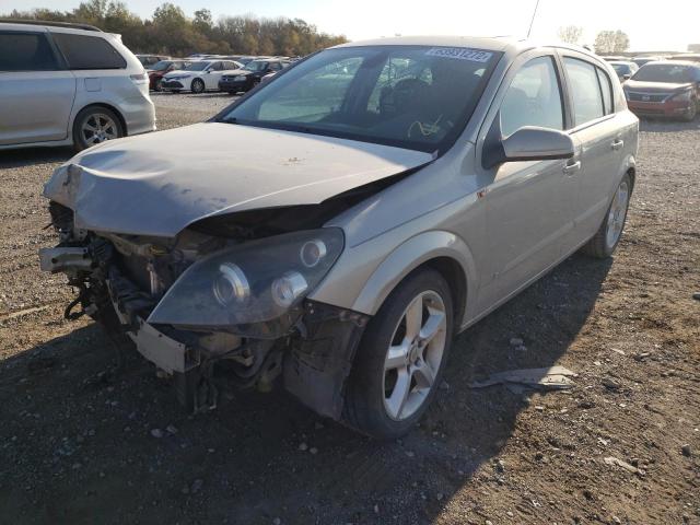 W08AT671385105281 - 2008 SATURN ASTRA XR SILVER photo 2