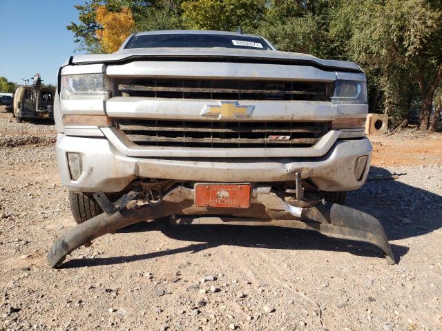 3GCUKREC1JG519509 - 2018 CHEVROLET silverado SILVER photo 9