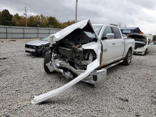 1C6RR7NM4JS255944 - 2018 RAM 1500 LARAM WHITE photo 2