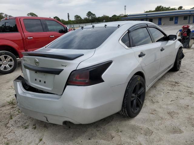 1N4AL3APXFN333185 - 2015 NISSAN ALTIMA 2.5 SILVER photo 4