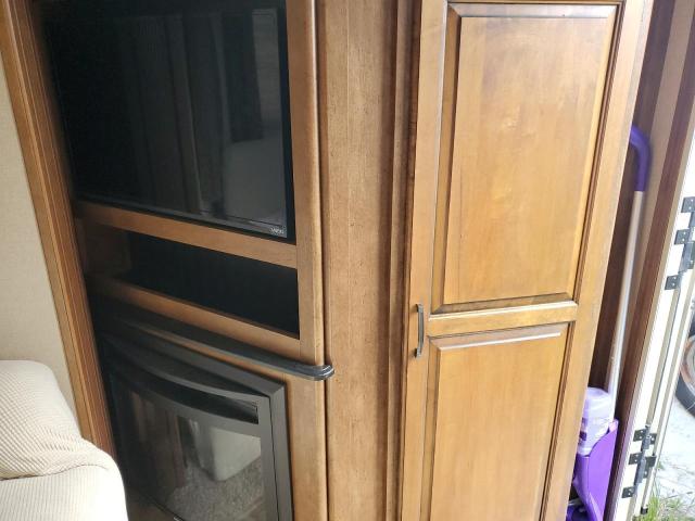 573TR3622F3301852 - 2015 GRAN REFLECTION TAN photo 8