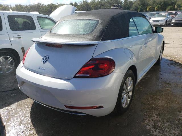 3VW517AT6HM821887 - 2017 VOLKSWAGEN BEETLE S/S 蓝色 照片 4