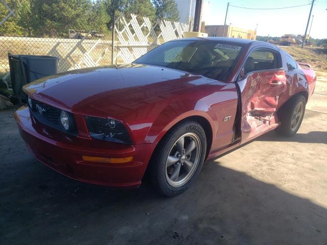 1ZVFT82H165260158 - 2006 FORD MUSTANG GT RED photo 2