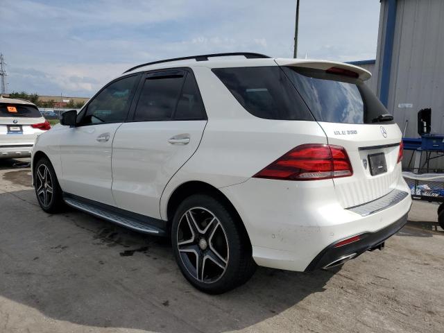 4JGDA5JB2HA842643 - 2017 MERCEDES-BENZ GLE 350 WHITE photo 3