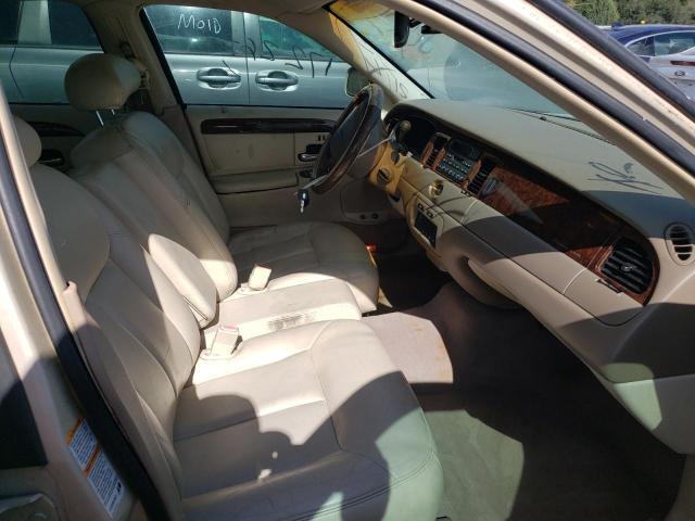 1LNHM83W91Y634251 - 2001 LINCOLN TOWN CAR C BEIGE photo 5