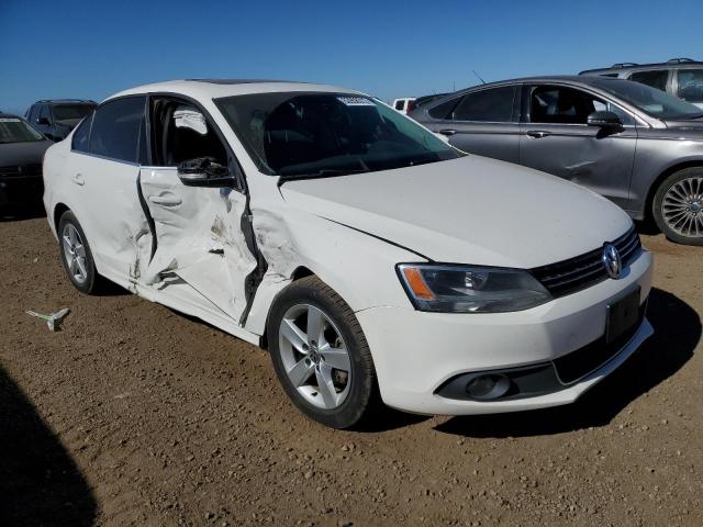 3VWLL7AJ3BM120862 - 2011 VOLKSWAGEN JETTA TDI WHITE photo 1