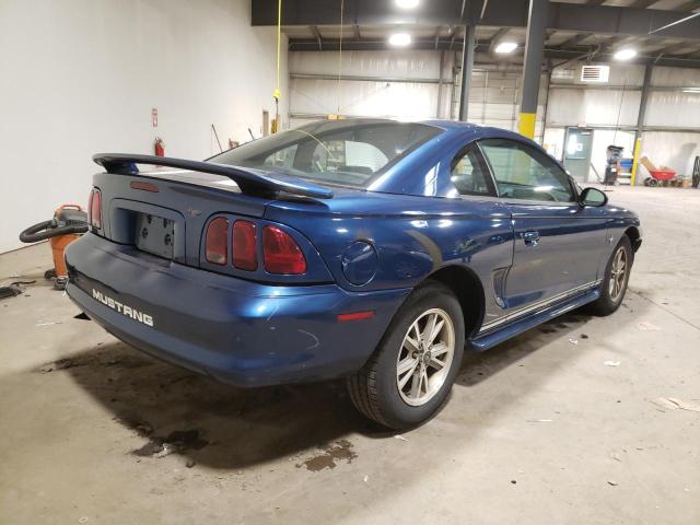 1FAFP4042WF225130 - 1998 FORD MUSTANG BLUE photo 4