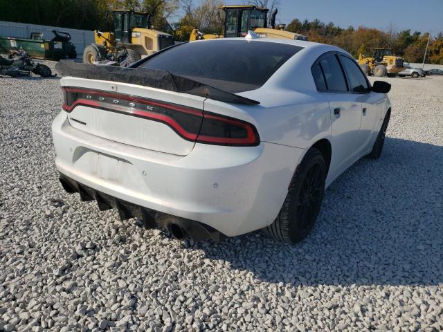 2C3CDXCT6JH213133 - 2018 DODGE CHARGER R/ WHITE photo 4