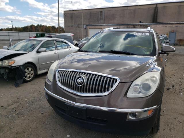 5GALVCED6AJ100757 - 2010 BUICK ENCLAVE BROWN photo 9