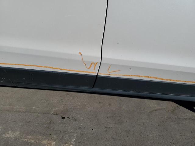 3GYFNBEY9BS564497 - 2011 CADILLAC SRX PERFOR 白色 照片 9