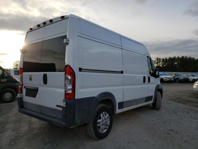3C6TRVBD0GE100446 - 2016 RAM PROMASTER WHITE photo 4