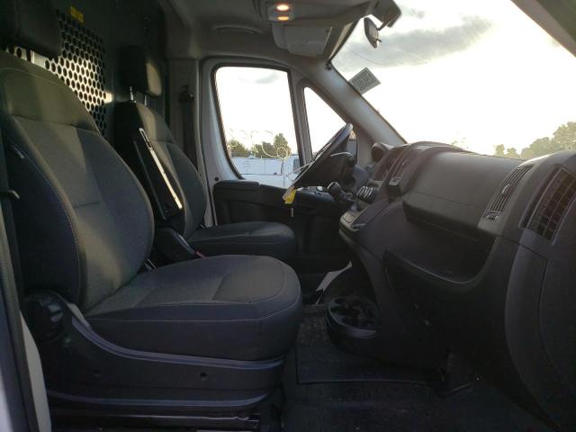 3C6TRVBD0GE100446 - 2016 RAM PROMASTER WHITE photo 5