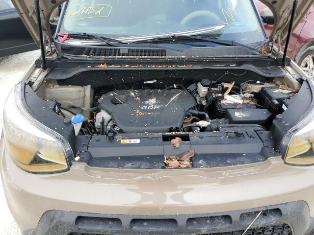 KNDJN2A26G7308504 - 2016 KIA SOUL TAN photo 7