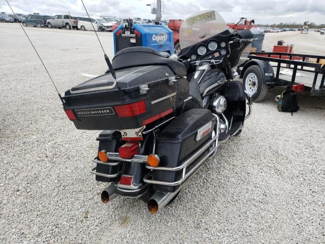 1HD1FCW193Y632035 - 2003 HARLEY-DAVIDSON FLHTCUI 黑色 照片 4