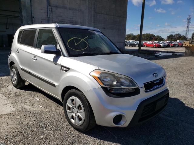 KNDJT2A59C7406971 - 2012 KIA SOUL SILVER photo 1