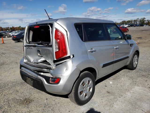 KNDJT2A59C7406971 - 2012 KIA SOUL SILVER photo 4