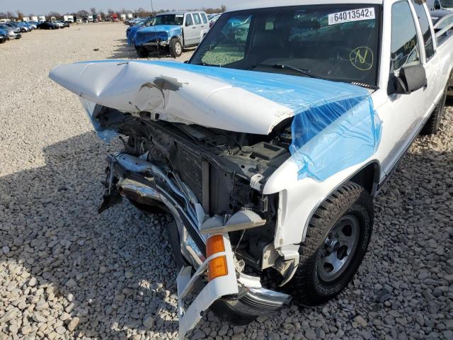 2GTEC19W9T1556214 - 1996 GMC SIERRA C15 WHITE photo 10