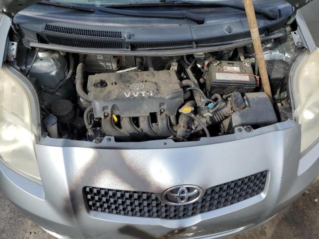 JTDJT923685143556 - 2008 TOYOTA YARIS SILVER photo 7