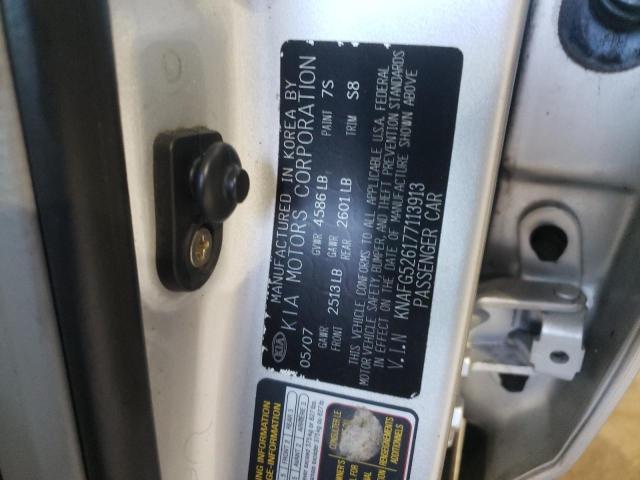 KNAFG526177113913 - 2007 KIA RONDO LX SILVER photo 10