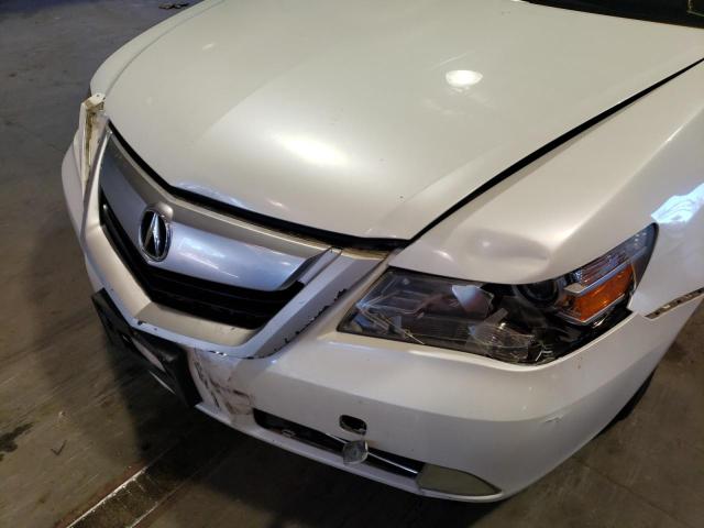 JH4KB2F60AC001884 - 2010 ACURA RL WHITE photo 9