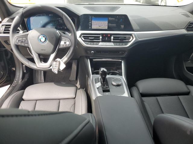 3MW5P7J0XN8C75233 - 2022 BMW 330E BLACK photo 8