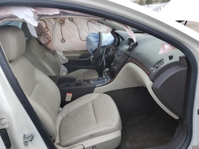 2G4GR5EK5C9155029 - 2012 BUICK REGAL WHITE photo 5