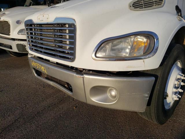 1FVACWCS87HY15929 - 2007 FREIGHTLINER M2 106 MED WHITE photo 9