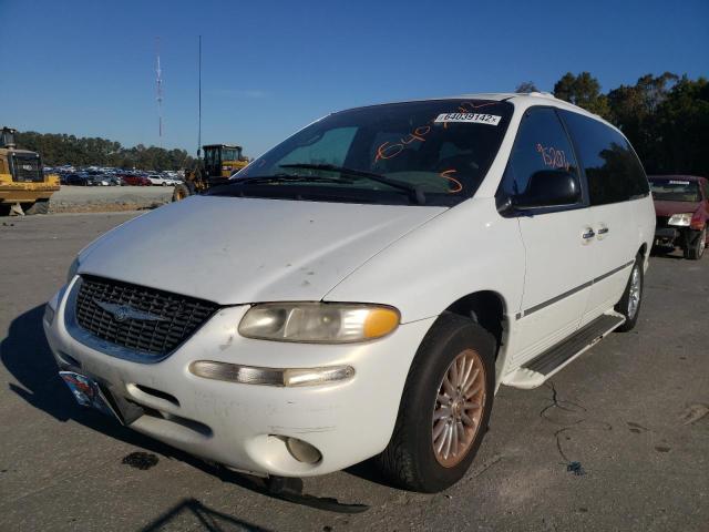 1C4GP64L3YB536264 - 2000 CHRYSLER TOWN & COU WHITE photo 2