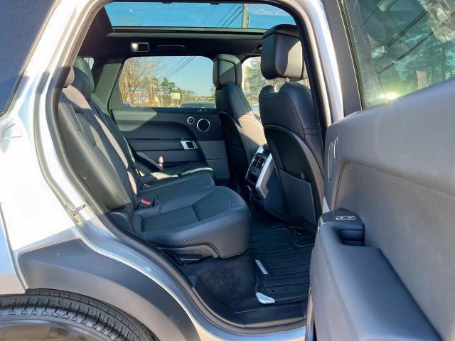 SALWG2RK2JA698038 - 2018 LAND ROVER RANGE ROVE SILVER photo 6