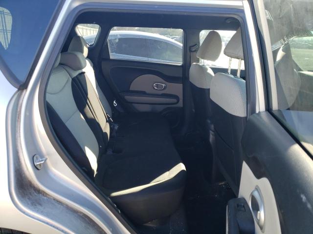 KNDJN2A22E7723753 - 2014 KIA SOUL SILVER photo 10