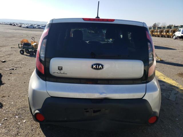 KNDJN2A22E7723753 - 2014 KIA SOUL SILVER photo 6