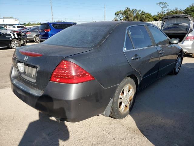 1HGCM56397A121650 - 2007 HONDA ACCORD SE GRAY photo 3