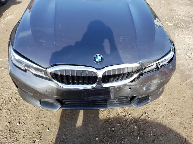 3MW5R7J08M8B71641 - 2021 BMW 330XI GRAY photo 7