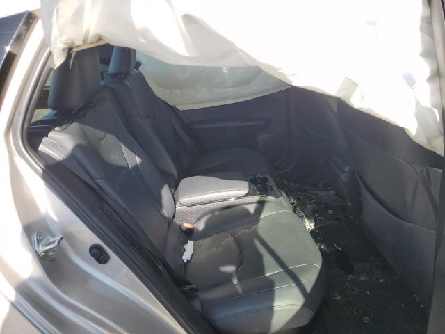 JTDKARFP3J3077573 - 2018 TOYOTA PRIUS PRIM 银色 照片 6