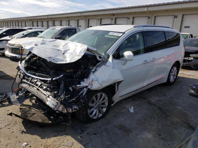 2C4RC1BG9JR120885 - 2018 CHRYSLER PACIFICA T WHITE photo 2