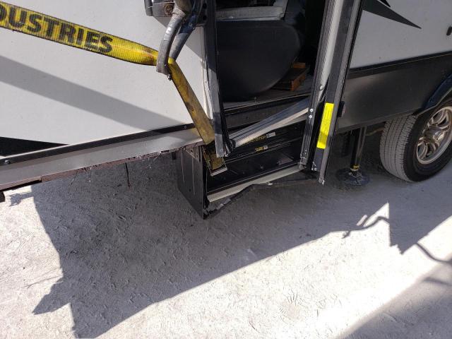 573FR3127N3342562 - 2022 GRAN REFLECTION TWO TONE photo 9