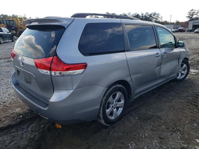 5TDKK3DC5BS023086 - 2011 TOYOTA SIENNA LE SILVER photo 4