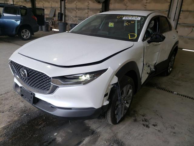 3MVDMBBLXMM309002 - 2021 MAZDA CX-30 SELE WHITE photo 2