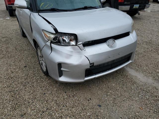 JTLZE4FE4B1122168 - 2011 TOYOTA SCION XB فضي صورة 9