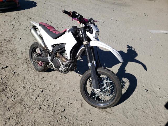 JYADG22E58A001308 - 2008 YAMAHA WR250 X WHITE photo 1