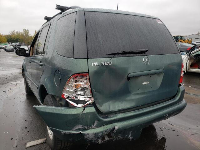 4JGAB54E81A260235 - 2001 MERCEDES-BENZ ML 320 GREEN photo 3